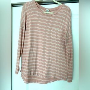 Medium pink sweater